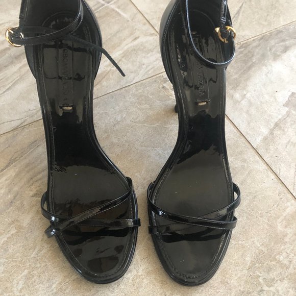 BCBG Max Azria Patent leather Shoes - Picture 4 of 5